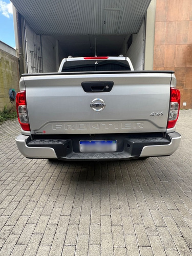 Nissan Frontier 2.3 Se Cab. Dupla 4x4 Aut. 4p
