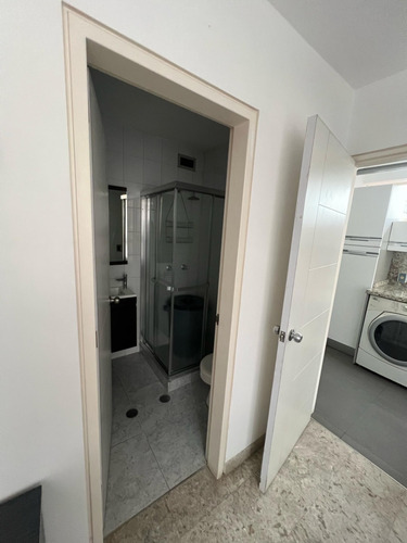 Se Alquila Moderno Apartamento En Santa Eduvigis