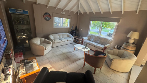 Casa En Alquiler - Fincas De Iraola