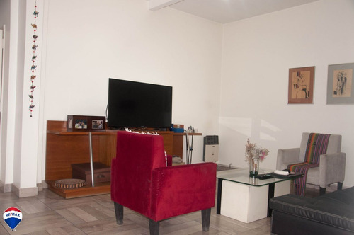 Casa 5 Ambientes Venta El Palomar