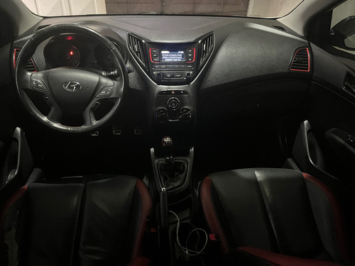 Hyundai HB20 1.6 R-spec Flex 5p