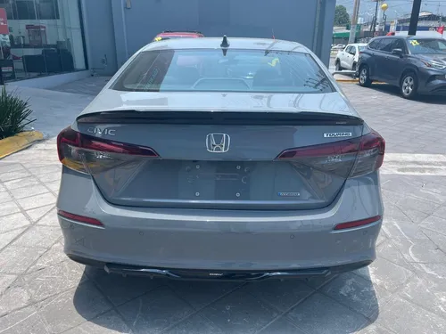 Honda Civic TOURING HEV