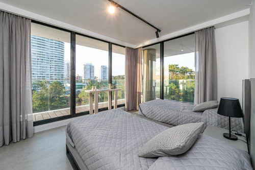 Imagen 9 de 20 de Departamento En Venta -punta Del Este- Playa Mansa