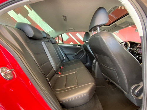 Imagen 8 de 15 de Volkswagen Jetta Sport 2017