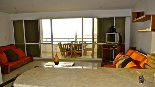 Hermoso Departamento Frente Al Mar En Club Casablanca.