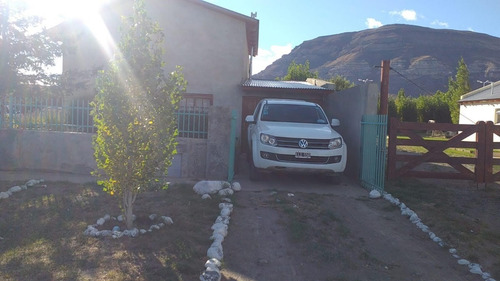 Imagen 7 de 21 de Complejo Casa Dos Plantas ,tres Dúplex Y Un Monoambiente.