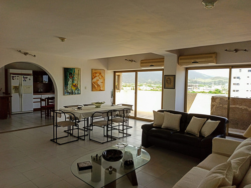 Imagen 3 de 14 de Bello Pent House En Margarita