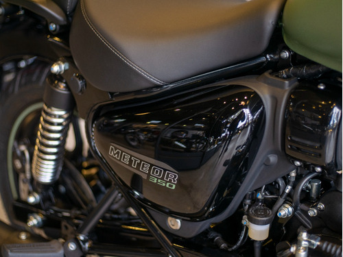 Meteor 350 Fireball Matt Green 1er Service Gratis