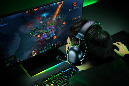 Auriculares gamer Razer Blackshark V2 X classic black