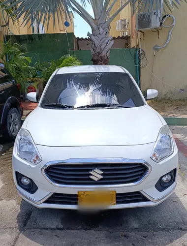 Suzuki Swift Dzire Sedan Automatico Blanco Perla