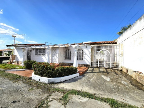 Milagros Inmuebles Casa Venta Cabudare Lara Villa Tabure Economica Residencial Economico  Rentahouse Codigo Referencia Inmobiliaria N° 24-11906