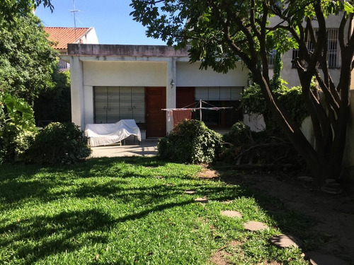 Lote Ideal Para Emprendimiento En Pedernera 170, Lomas De Zamora Este