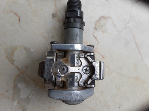 Imagen 3 de 4 de Pedales De Bicicleta Marca Shimano Para Usar Con Zapatos