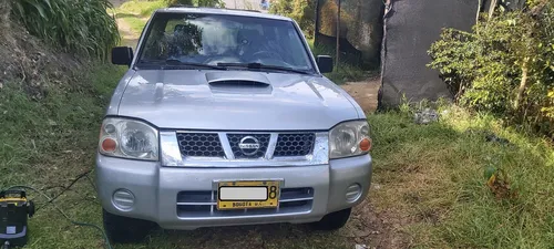Nissan Frontier 2.5 Std D22 4x2