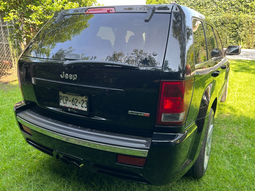 Jeep Grand Cherokee SRT8 4X4 6.1L T/A