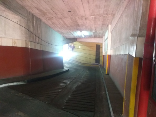 Imagen 7 de 8 de Venta Cochera En Moldes 2200, Belgrano Caba