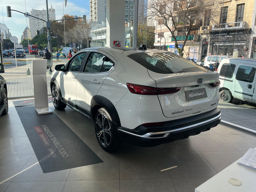 Fiat FASTBACK 1.3 T270 At6
