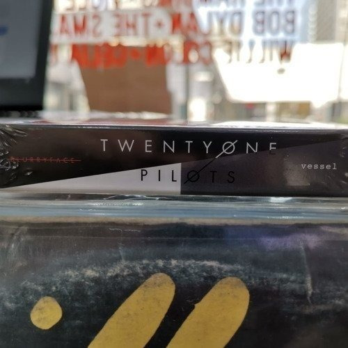 Imagen 3 de 4 de Twenty One Pilots Blurryface Vessel Cd Nuevo Musicovinyl