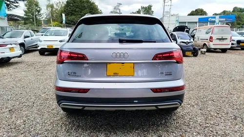Audi Q5 Advance
