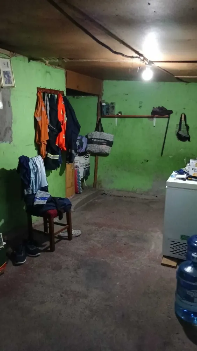 Imagen 2 de 14 de Venta Casa 200m2: 5 Hab, 2 Baños Y Parking (148686)