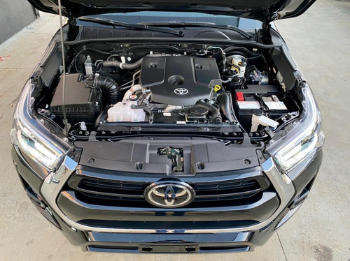 Imagem 10 de 14 de Toyota Hilux Srx 4x4 2.8 Tdi 16v Apenas 1 Mil Km