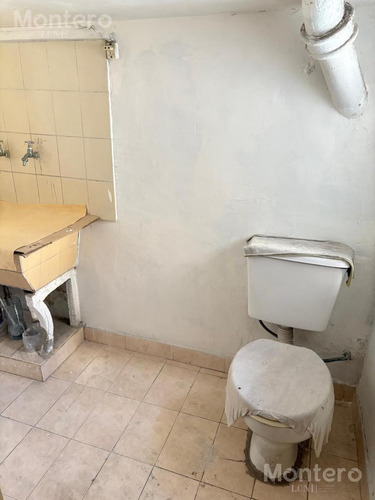 Departamento En Congreso , 7 Ambientes Con Patio Y Balcon