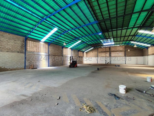 Francisco Rojas Norscia Rentahouse Alquila, Amplio Galpón Comercial, En Zona Industrial De Barquisimeto, 2 4 - 1 3 6 1 5, Para Tu Empresa, Comercial E Industrial, Almacenes Y Demás, Invierte Ya!!!