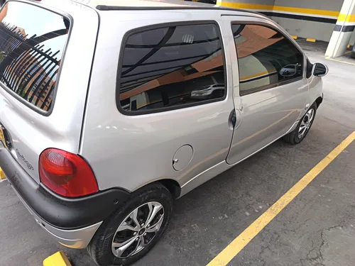 Renault Twingo 1.2 Access +