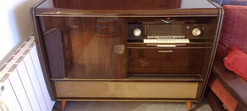 Combinado Grundig Alemán, Radiogram 8068 We I