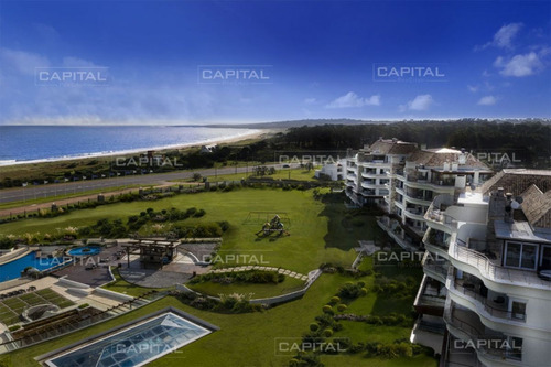 Imagen 14 de 16 de Excelente Penthouse De 4 Dormitorios Frente Al Mar - Veramansa - Punta Del Este Pinares