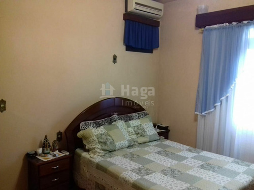 Imagem 10 de 15 de Casa À Venda No Bairro Dom Joaquim - Brusque/sc - 1860