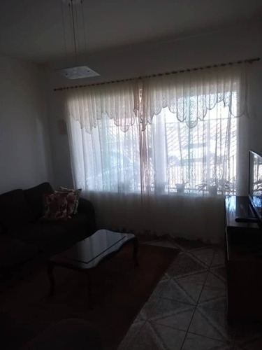 Imagem 3 de 9 de Casa À Venda 2 Dormitórios Suzano Ref.007