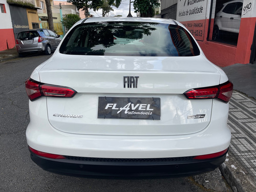 Fiat Cronos 1.8 Precision 16v Flex Aut. 4p
