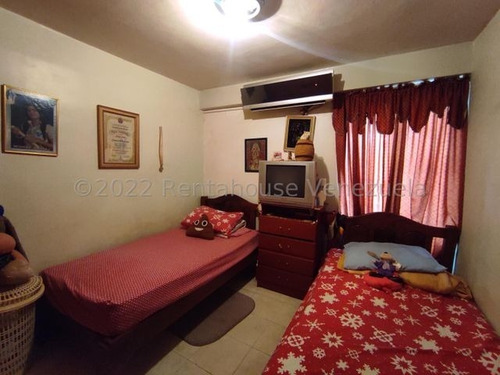 Imagen 12 de 16 de Vendo Apartamento En Urbanización La Fuente Turmero, Código 22-25052 Carlos M. 04243535083