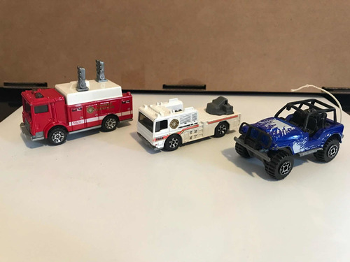 Lote De 2 Camiones Y Un Jeep Matchbox.