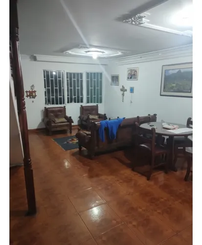 Casa De Dos Pisos Independiente En Guarne Para Remodelar