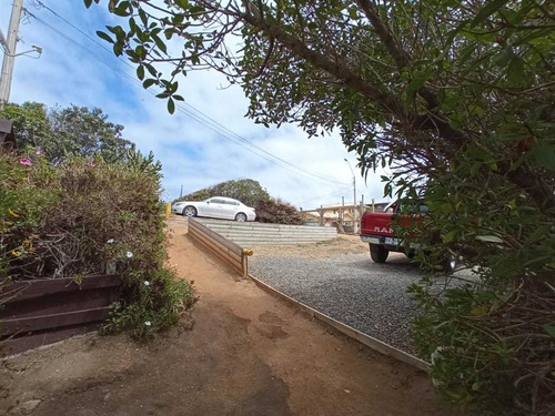 Complejo Turístico Con 5 Cabañas En Venta En El Tabo