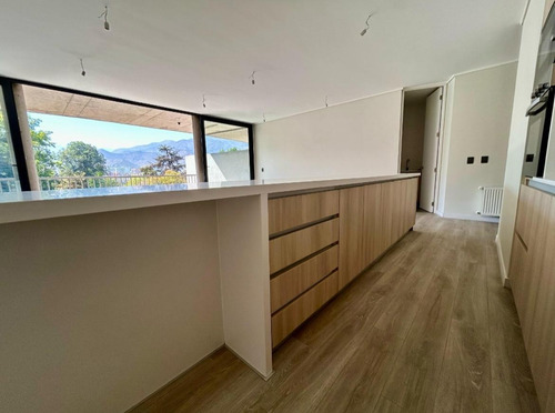 Arriendo Exclusivo Depto 2d/3b/2e La Dehesa Edif. Ct11540