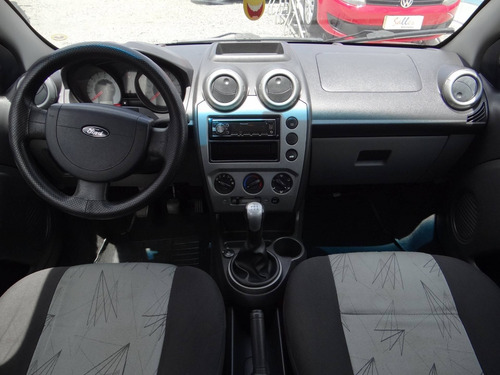 Ford Fiesta 1.0 Mpi Class Hatch 8v Flex 4p Manual