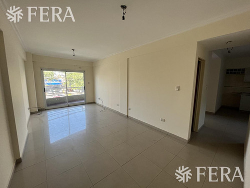 Venta Departamento 3 Ambientes Con Patio En Wilde  (16725)