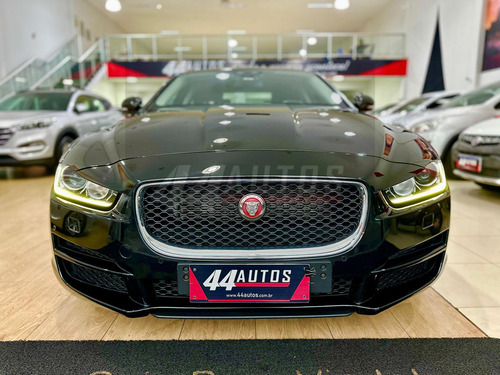 Jaguar XE 2.0 Pure