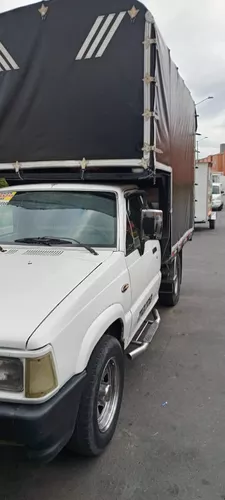 Mazda B2000 2.0 B2000