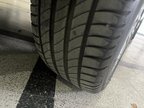Volkswagen Bora 1.8 Highline T Tiptronic Cuero 1°dueño