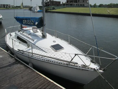 Velero Pandora 27