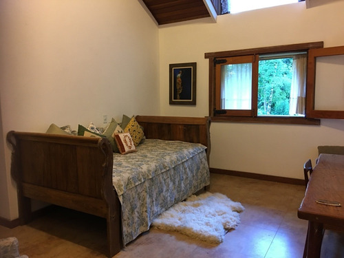 Imagem 13 de 15 de Linda Casa Em Monte Verde - 300 M² - 2500 M² De Terreno - Venda Ou Permuta - Ic18393