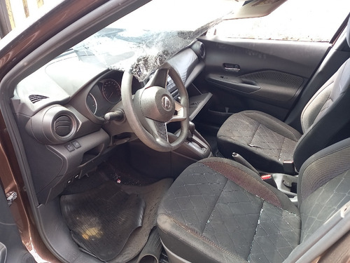 Imagem 4 de 5 de Sucata Nissan Kicks Para Vendas De Peças