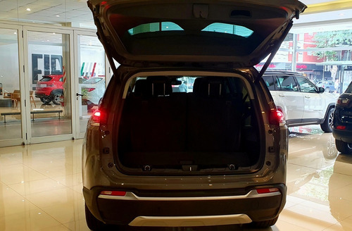 Imagen 7 de 16 de Jeep Renegade Longitude 2023 1.3 Turbo+