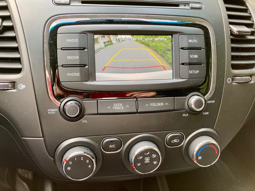 Imagen 9 de 15 de Kia Forte 2018 Unico Dueño Servicios De Agencia