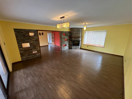 Lujosa Y Exclusiva Casa En Venta En Lo Cañas