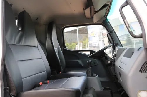 Mitsubishi Fuso Fa Modelo 2023 Mejor Desempeño Mayor Carga